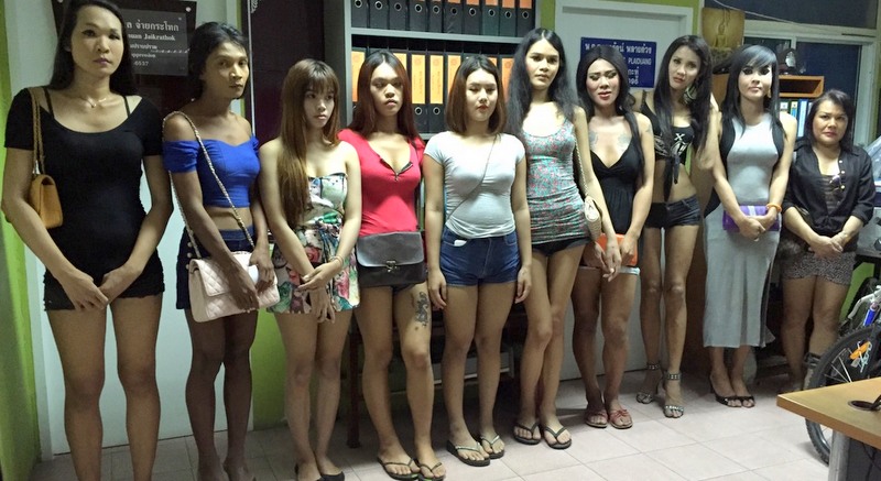 Лизать Тайской Проститутке