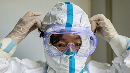Число погибших от коронавируса в Китае превысило 1000 человек, заболели свыше 42 тыс. Фото: AFP