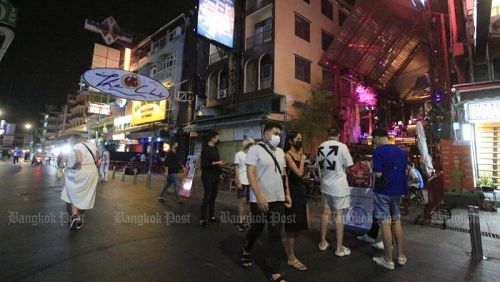 Улица Kha San в Бангкоке. Фото: Pornprom Satrabhaya / Bangkok Post