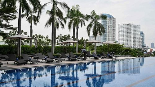 Отели Таиланда нуждаются во внутренних туристах, но софинансировать государственную схему We Travel Together не готовы. По словам главы ТНА, гостиницы и так уже предлагают скидки. Фото: AFP