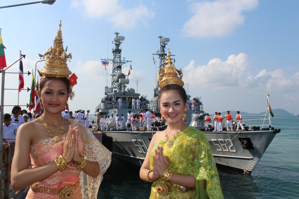 Правила тайланда. Мисс Бирма. Мьянма девушки. Американские базы в Тайланде. Малайцы в Тайланде.