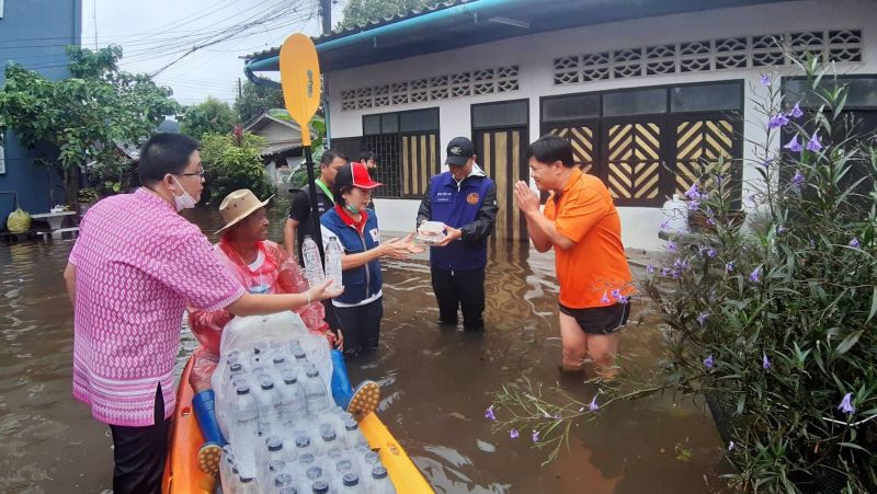 Soi Phanieng и Soi Samkong 1 во время октябрьских дождей 2022 года. Фото: PR Phuket
