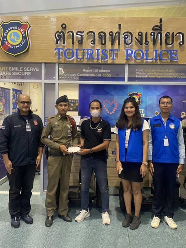 Полиция помогла туристу из России вернуть iPhone, забытый в машине сервиса inDriver. Фото: Phuket Tourist Police